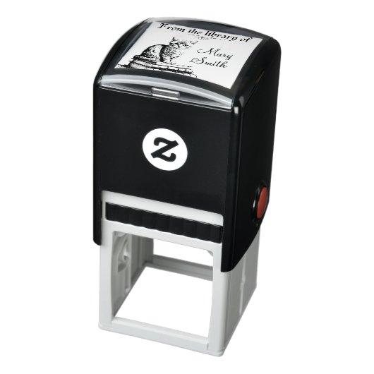 Kat auf Büchern Personalisierte, selbstfärbende Br Permastempel (Produkt)