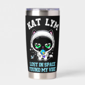 Kat Lym Space: Lost in Space Found My Vibe Thermobecher (Vorderseite)