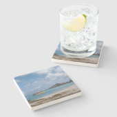 Katamaran am Strand im Untersetzer Antigua (Seitenansicht)