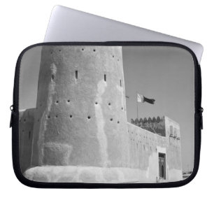 Katar, Al Zubarah. Al-Zubarah-Fort (erbaut 1938), Laptopschutzhülle