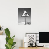 Katar, Al Zubarah. Camel Crossing Road Poster (Heimbüro)