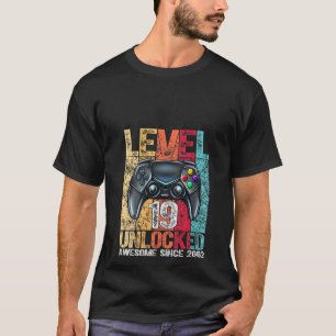 Kategorie 19 der Frauen Phantastisch seit 2002 19. T-Shirt