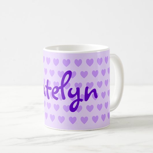 Katelyn in Lila Kaffeetasse (VorderseiteRechts)