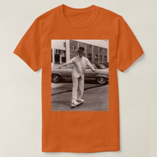 Katharine Hepburn Skateboarding T-Shirt (Design vorne)