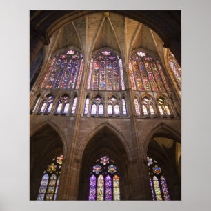 Kathedrale von Leon, Innenraumfenster aus Buntglas Poster