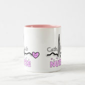 Kathedralen-Labrador-Krankenschwester-Geschenke Zweifarbige Tasse (Mittel)