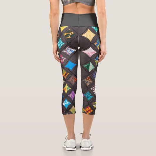 Kathedralfenster Capri Leggings (Rückseite)