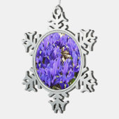 Katherine Hodgkin Irises Lila Frühlingsfloral Schneeflocken Zinn-Ornament (Rechts)