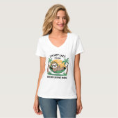 "Katitude: Herrsche die Welt im Stil" T-Shirt (Vorderseite Vollansicht)
