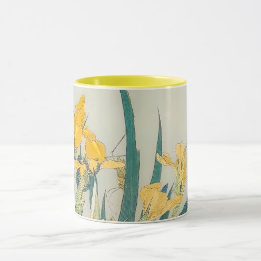 Katsushika Hokusai - Grasshopper und Iris Tasse (Zentrum)
