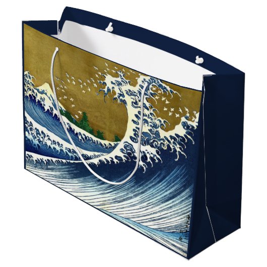 Katsushika Hokusai - Kolored Big Wave Große Geschenktüte (Rückseite Schrägansicht)