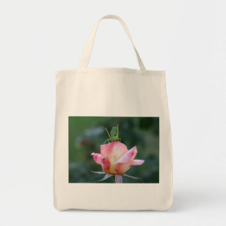 Katydid auf rosa Rosen-Taschen-Tasche Tragetasche