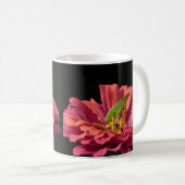 Katydid über Zinnia Kaffeetasse (VorderseiteRechts)