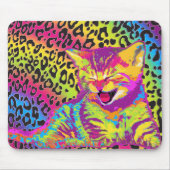 Kätzchen auf dem Hintergrund des Regenbogenleopard Mousepad (Vorne)