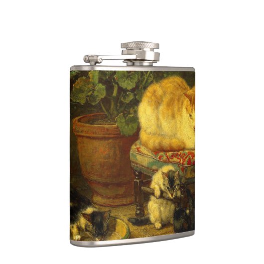 Kätzchen beim Spielen Flachmann (Rechts)