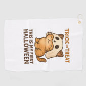 Kätzchen, die eine Maske trägt, die für sein erste Golfhandtuch (Horizontal)