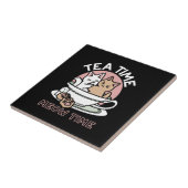 Kätzchen im Pokal knuddeln - Adorable Tea Time Fliese (Seite)