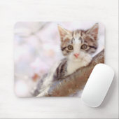Kätzchen in einem Baum Mousepad (Mit Mouse)