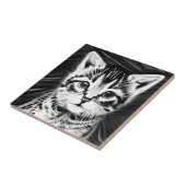 Kätzchen mit schwarz-weißen Streifen Fliese (Seite)