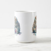 Kätzchen spielen mit einem Ball aus Garn Kaffeetasse (Mittel)