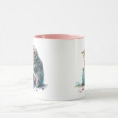 Kätzchen spielen mit einem Ball aus Garn Tasse (Zentrum)