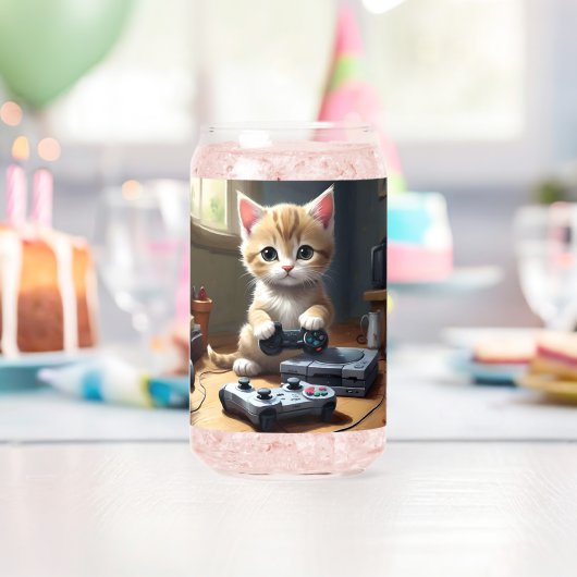 Kätzchen spielt Spielkonsole, Dosenglas (Insitu (Geburtstag))