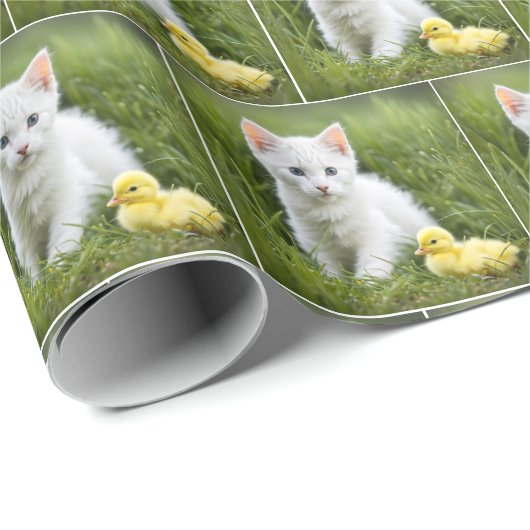 Kätzchen und Entenrinden im Gras Geschenkpapier (Rolleneckpunkt)