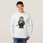 Katze als Postman mit Umschlag & Beutel T-Shirt (Vorne ganz)