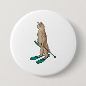 Katze als Skifahrer mit Ski- und Skistöcken Button (Vorderseite)
