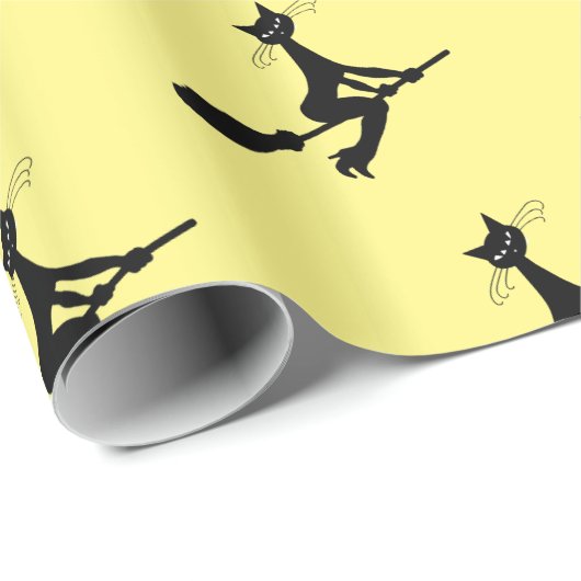 Katze auf Broomstick Geschenkpapier (Rolleneckpunkt)