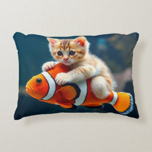 Katze auf Clownfish Dekokissen