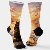 Katze auf Dock bei Sonnenuntergang Socken (Gewinkelt)