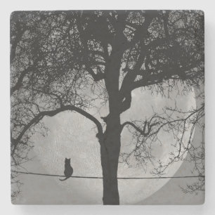 Katze auf einem Draht bei Vollmond Steinuntersetzer