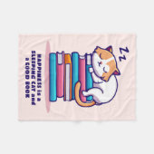 Katze auf einem Stapel Bücher Niedlich Personalisi Fleecedecke (Vorderseite (Horizontal))