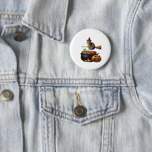 Katze auf einen Besen zu Halloween. Klassischer T  Button (Beispiel)