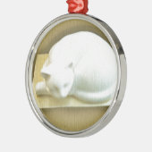 Katze auf Gold Box II Ornament Aus Metall (Links)