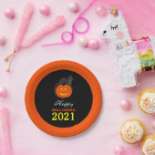 Katze auf Kürkin, glückliches Halloween Pappteller (Party)