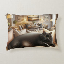 Katze auf Sofa so gemütlich Dekokissen
