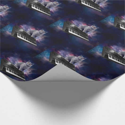 Katze auf Synthesizer im Weltraum Geschenkpapier (Ecke)