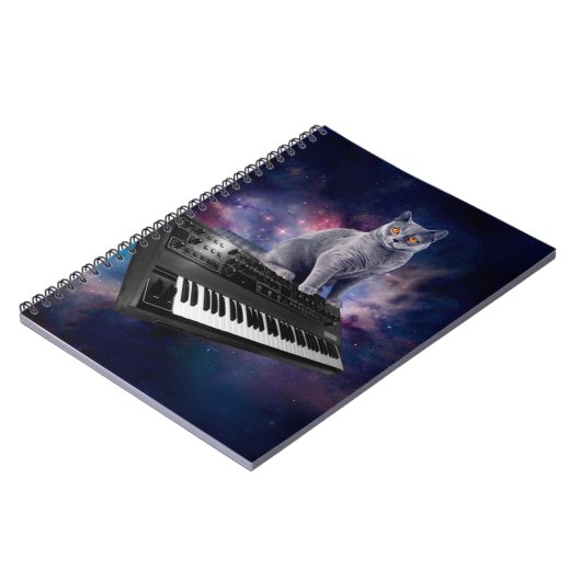 Katze auf Synthesizer im Weltraum Notizblock (Linke Seite)