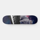Katze auf Synthesizer im Weltraum Skateboard (Horizontal)