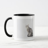 Katze, die oben schaut tasse (Links)