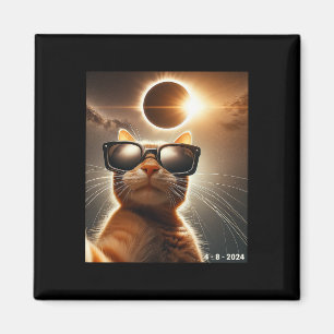 Katze, die sich mit Solar 2024 Eclipse Wearin selb Magnet