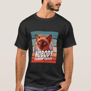 Katze durchdringender Blick Attitüde Gesicht inten T-Shirt