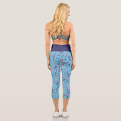 Katze im Hut | Blaues Muster Capri Leggings (Rückseite)