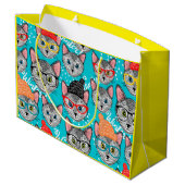 Katze im Hut Große Geschenktüte (Rückseite Schrägansicht)