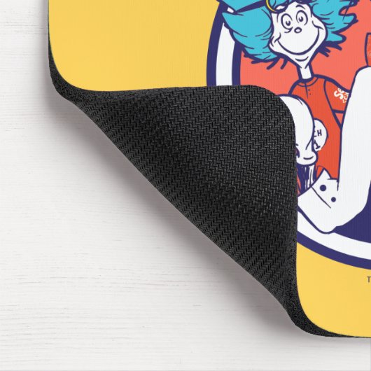 Katze im Hut & Labrador Tech One Labrador Tech Two Mousepad (Ecke)