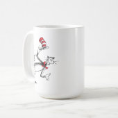Katze im Hut nimmt einen Bow Kaffeetasse (Vorderseite Links)