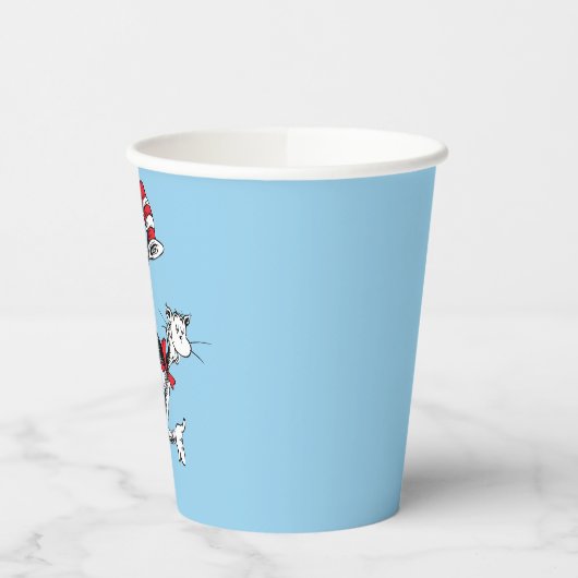 Katze im Hut nimmt einen Bow Pappbecher (Links)