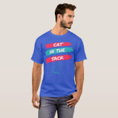 Katze im Sacktretro T-Shirt (Vorne ganz)